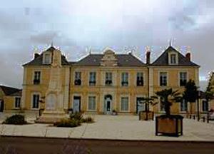 Commune de Le-Louroux-Béconnais 49370